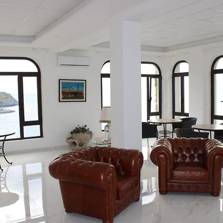 Hotel Палинуро Экстерьер фото