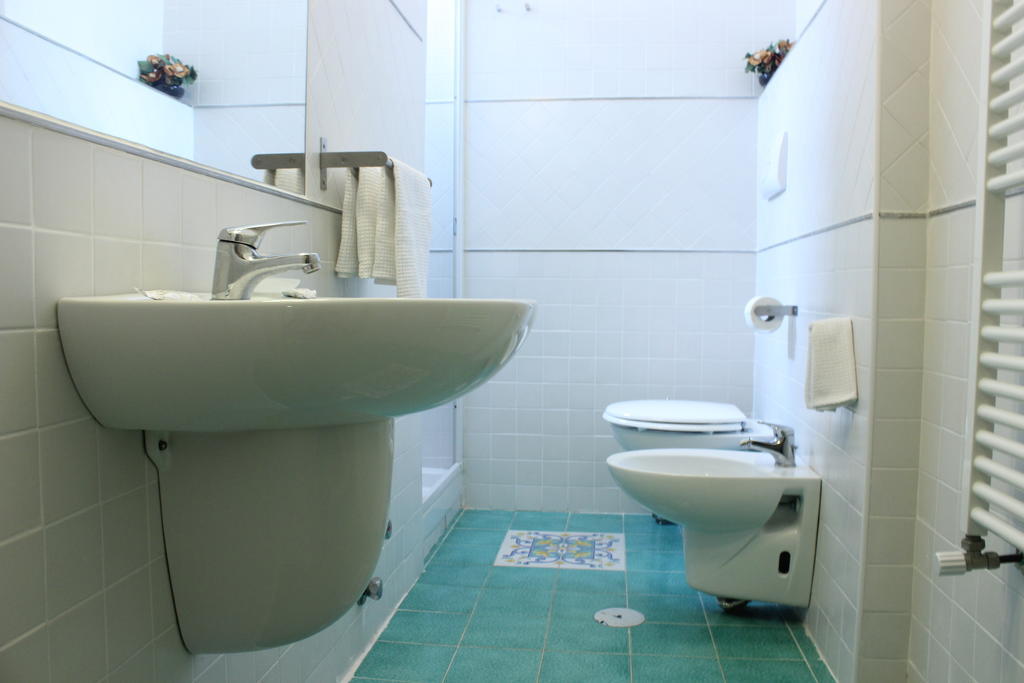 Hotel Палинуро Номер фото